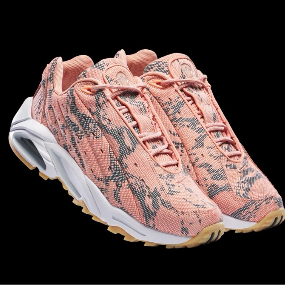 Nike Coral and Black Athletic Shoes